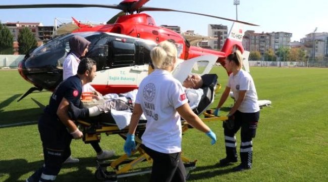 Aort damarı yırtılan hastaya ambulans helikopterle sevk