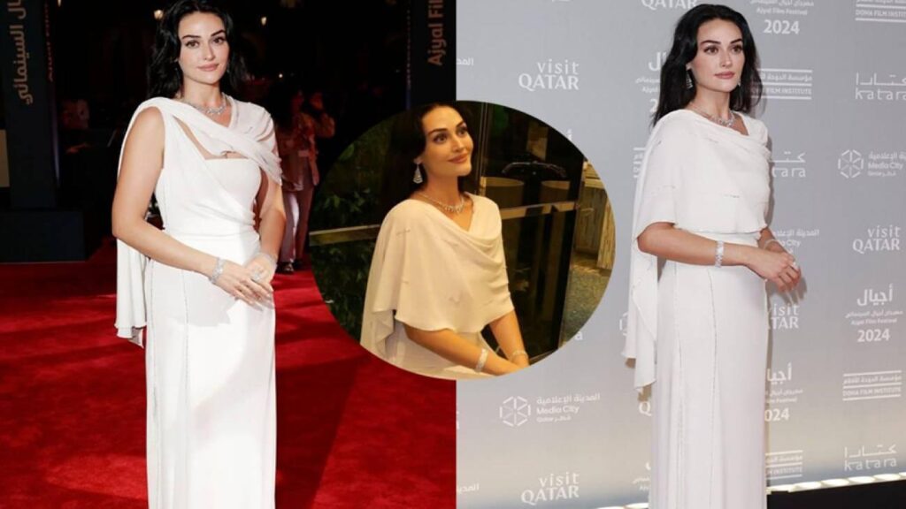 Esra Bilgiç Katar’da sinema şenliğine katıldı! Bembeyaz bir kuğu üzere geceye damga vurdu