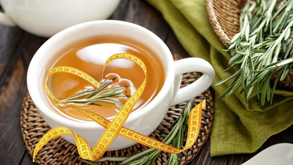 Ayva göbeğini eritmenin en kolay yolu: 7 günde 3 kilo yağdan götüren çay