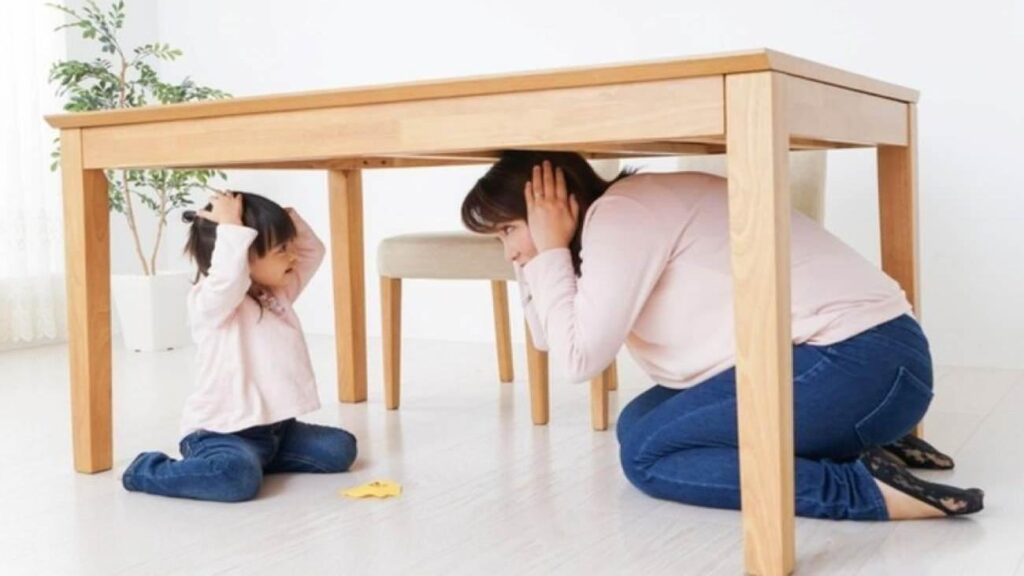 Çocuklara sarsıntı nasıl anlatılır? Çocuklarda zelzele eğitimi