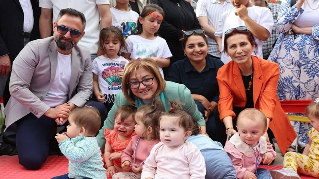 Türkiye’nin birinci Anne-Bebek şenliği tamamlandı: Renkli anlar dolu dolu yaşandı