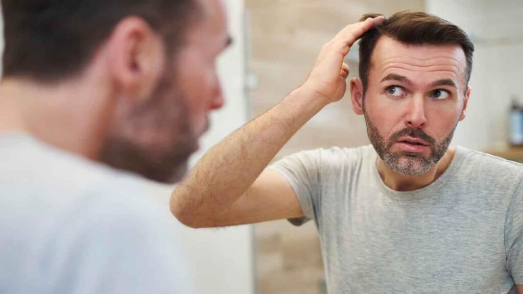 Portekizli uzmanlar uyardı: Bu içecekler saç dökülmesine sebep olabiliyor!