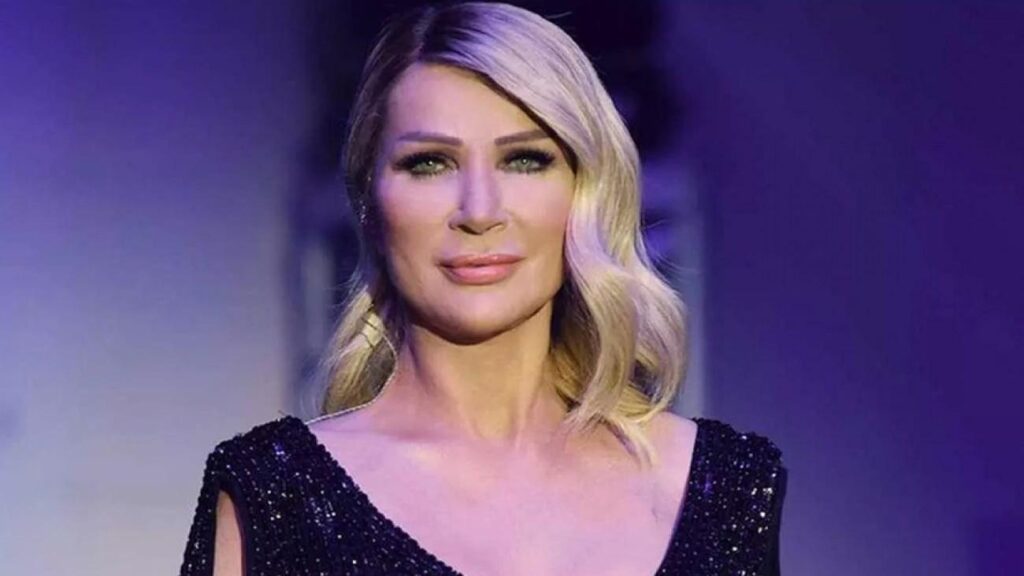 Seda Sayan bel daraltma süreci yaptırdı! İncecik beli çok konuşuldu