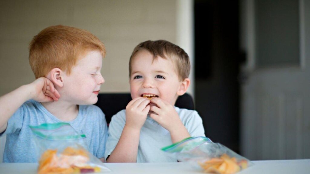 Uzmandan ihtar: Paketli besinler çocuklarda ergenliği öne çekiyor